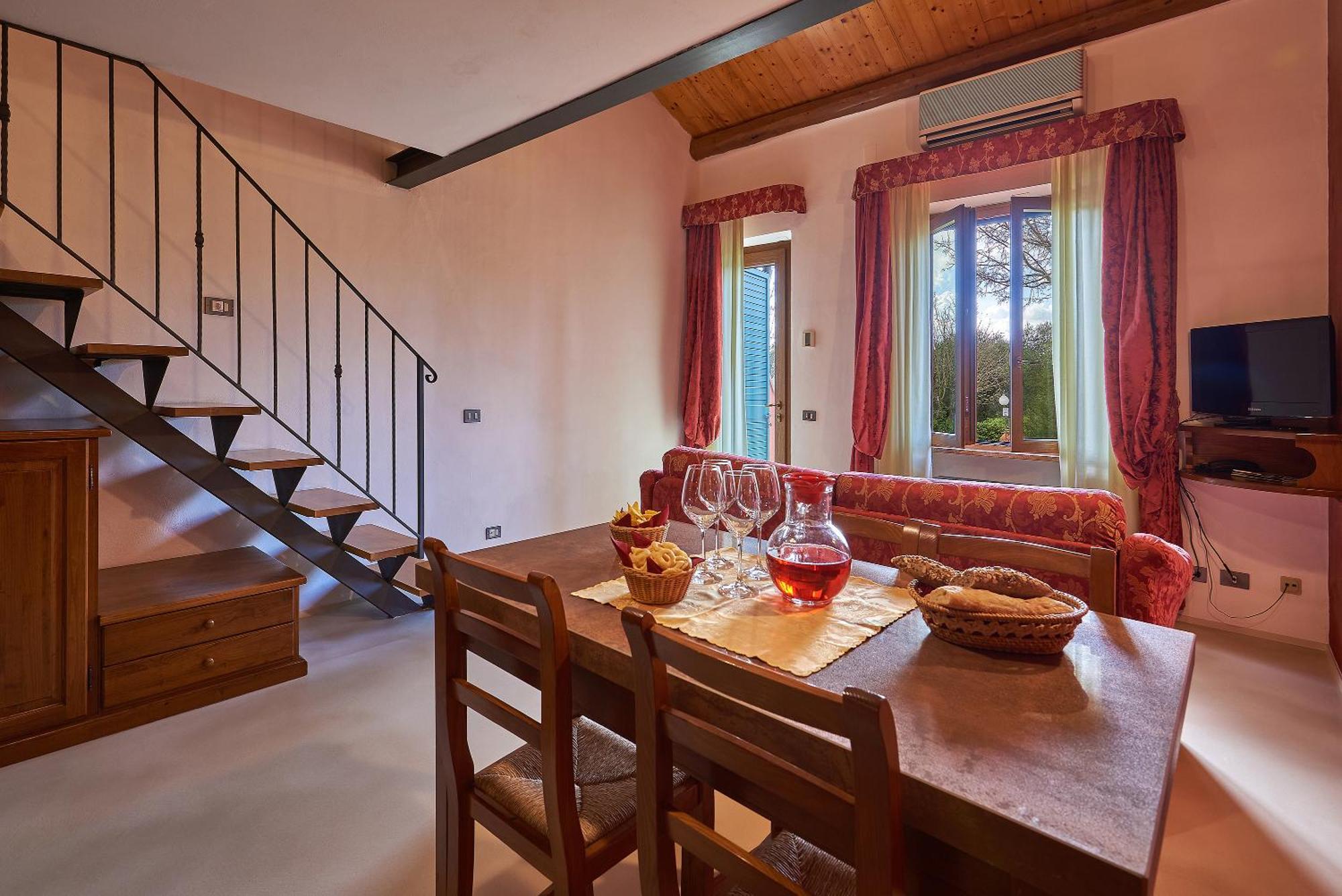 Casanova - Wellness Center La Grotta Etrusca Hotel San Quirico dʼOrcia