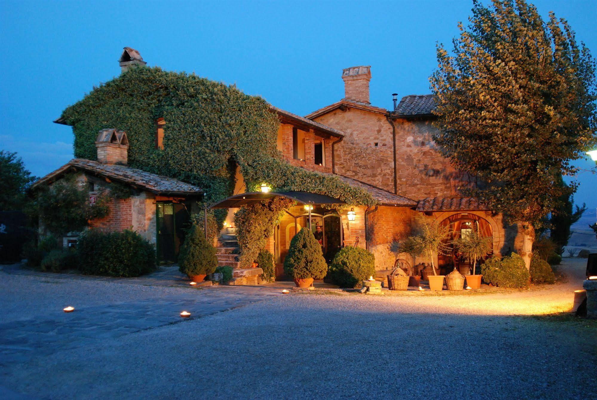 Casanova - Wellness Center La Grotta Etrusca
