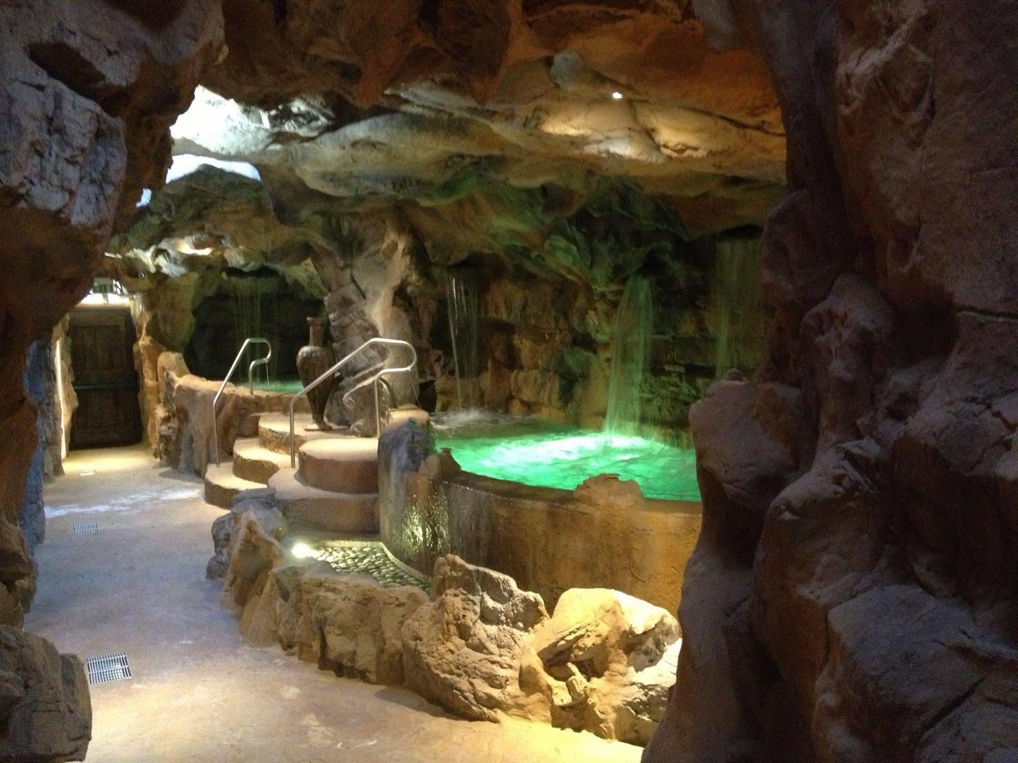 Hotel Casanova - Wellness Center La Grotta Etrusca