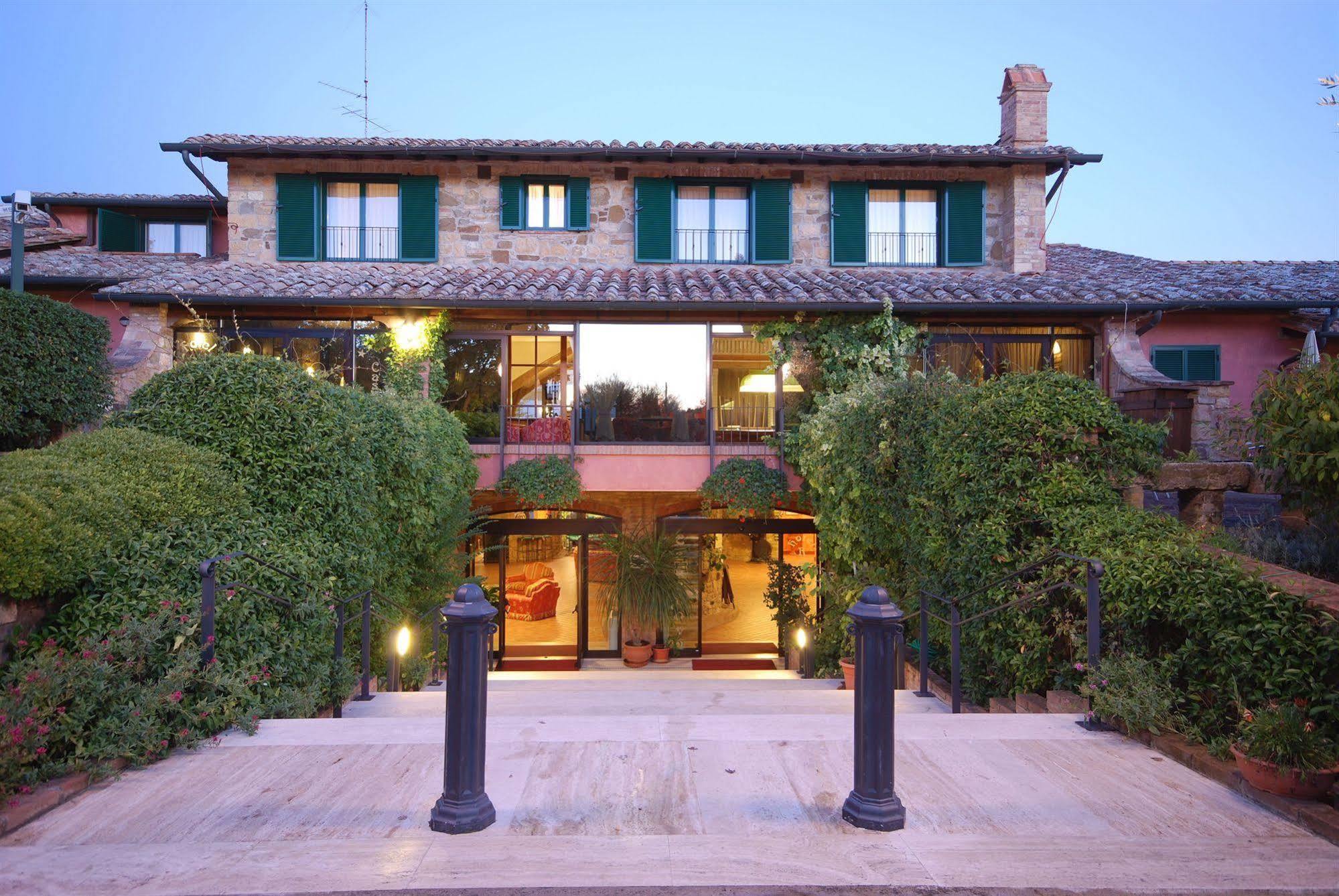 Hotel Casanova - Wellness Center La Grotta Etrusca