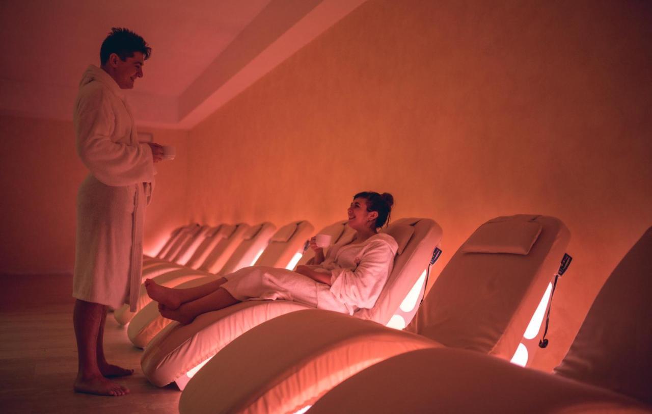 Casanova - Wellness Center La Grotta Etrusca Hotel San Quirico dʼOrcia