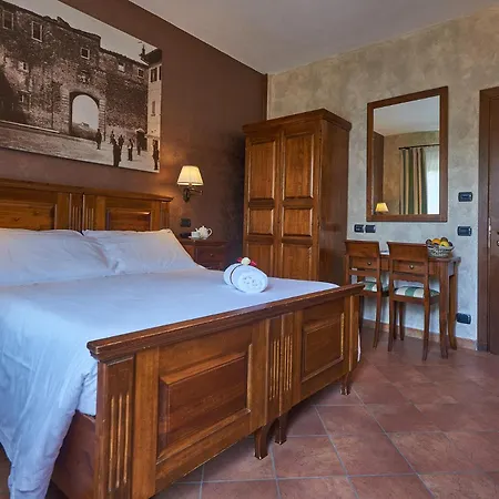 Casanova - Wellness Center La Grotta Etrusca Hotel San Quirico d'Orcia Exterior photo